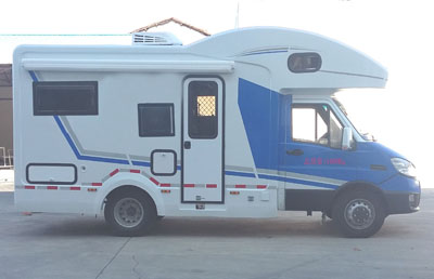 依維柯寶迪C型旅居車