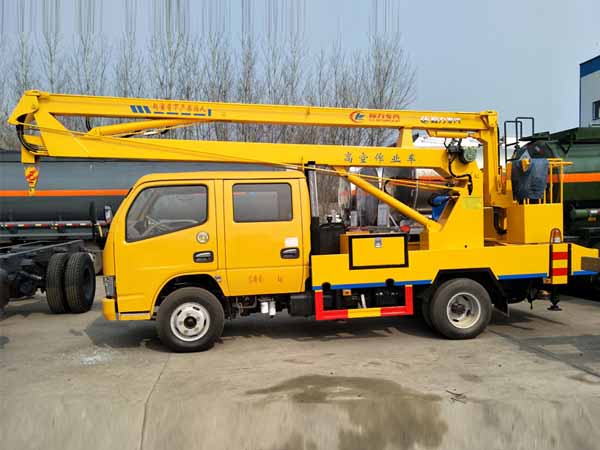 江鈴曲臂18米高空作業車