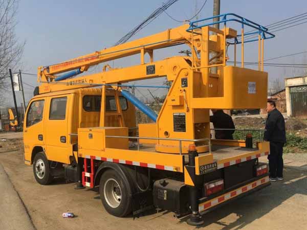 東風雙排12米高空作業車(藍牌)