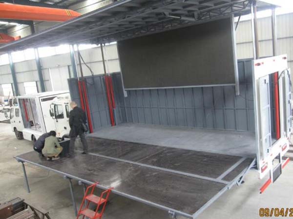 江淮格爾發流動舞臺車_廂長7.6米大型舞臺車