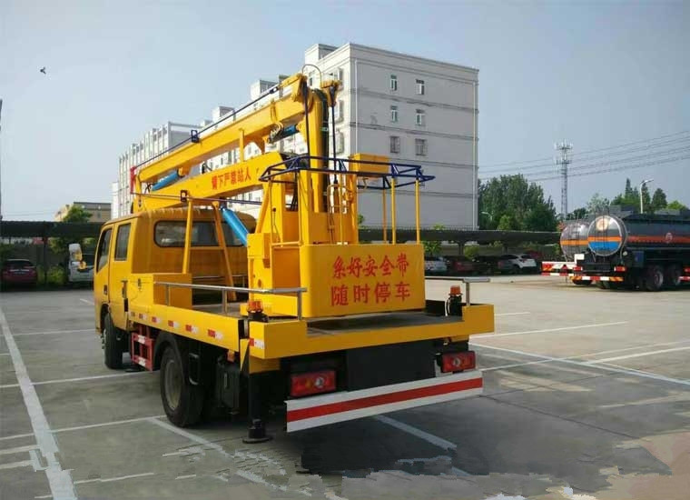東風曲臂12-16米高空作業車(黃牌)