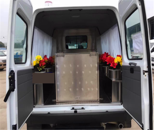 福特v348新世代長軸殯儀車