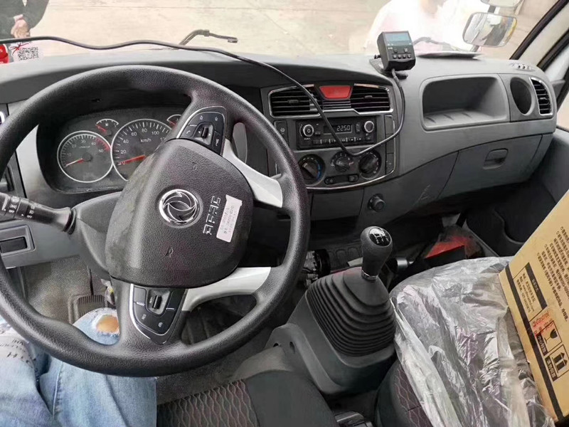 東風D6冷藏車(廂長4.2m國六)