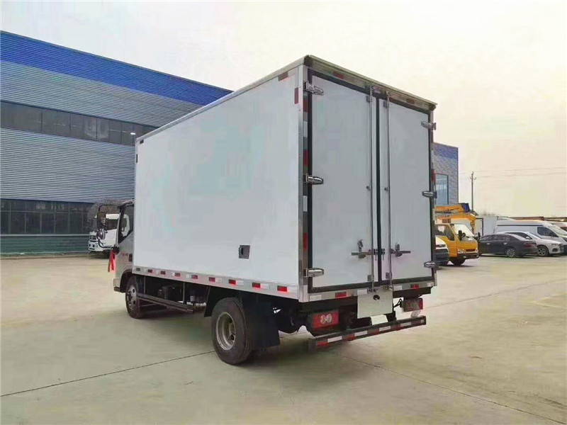 奧鈴速運冷藏車(廂長4.2m國六)