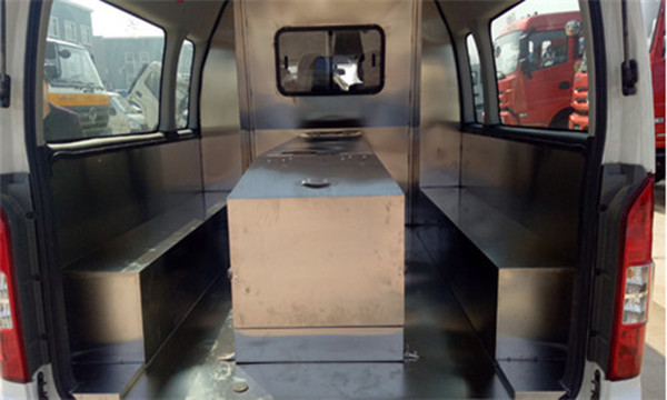 金杯新快運(yùn)殯儀車