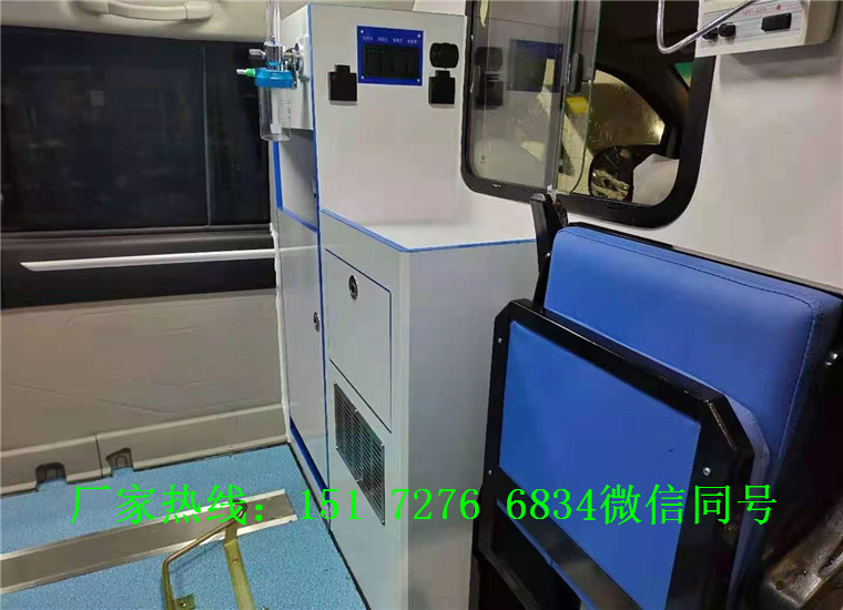 東風風行救護車